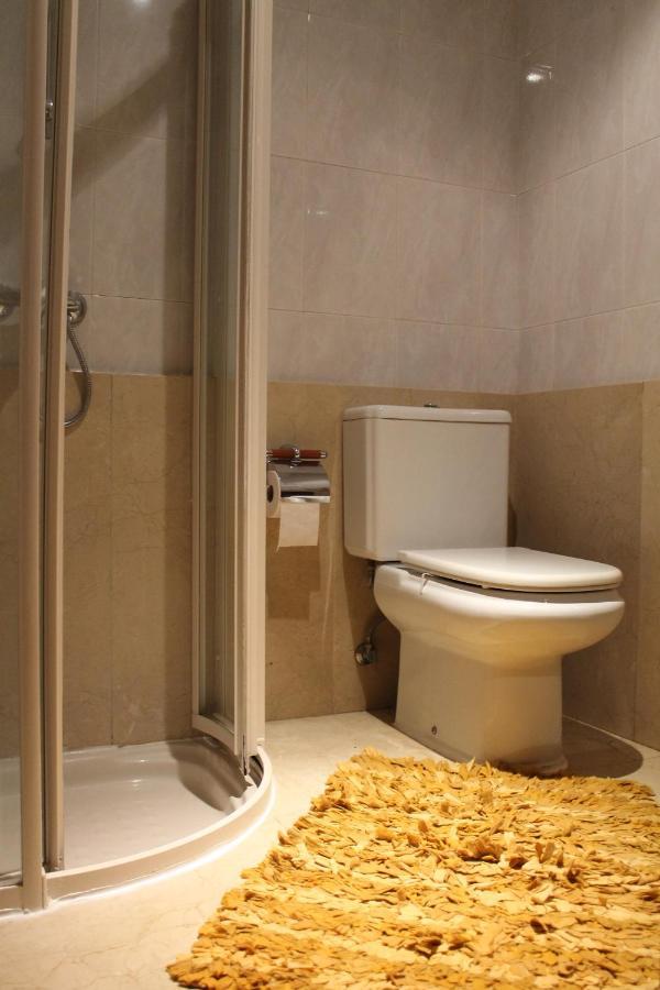 Appartamento Duplex Amplio,Parking Wifi, 2 Terrazas, Bien Conectado Con Playas, Zona Segura Vigo Esterno foto